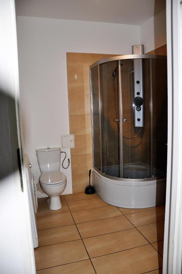 Prudentia Apartments Brzozowa Varşovia Exterior foto